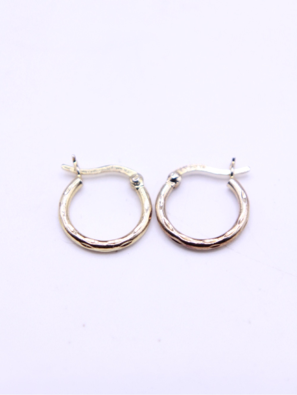 Sterling Silver Gold Tone 16mm Smooth Round Textured Pattern Hoop Earrings